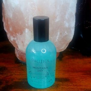 Pacifica Montana Sky Fragrance in Aqua